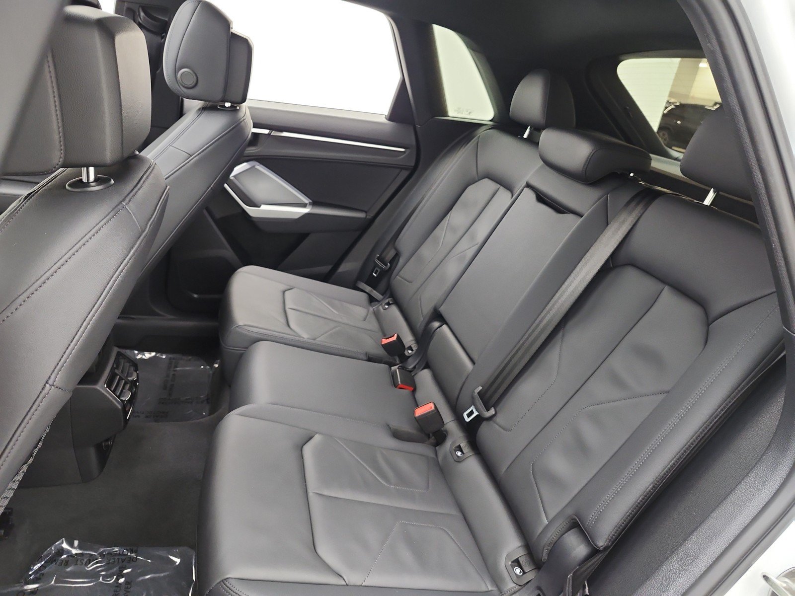 Used 2024 Audi Q3 2.0T Premium AWD/4WD image 16