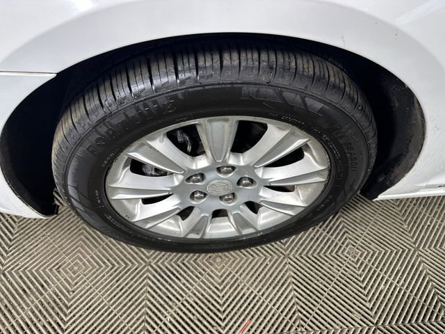 Used 2012 Buick LaCrosse Premium FWD image 10