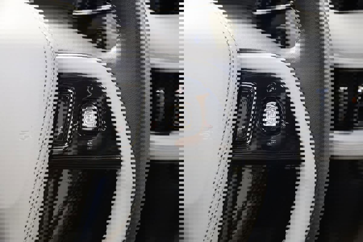 Used 2025 Lincoln Aviator Reserve w/ Illumination Package AWD/4WD image 40