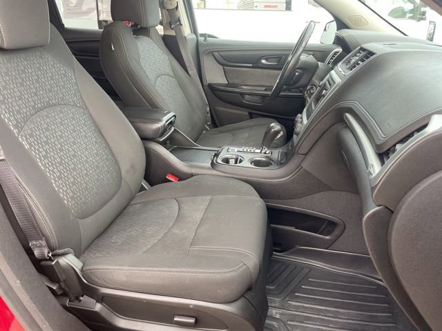 Used 2014 GMC Acadia SLE image 16