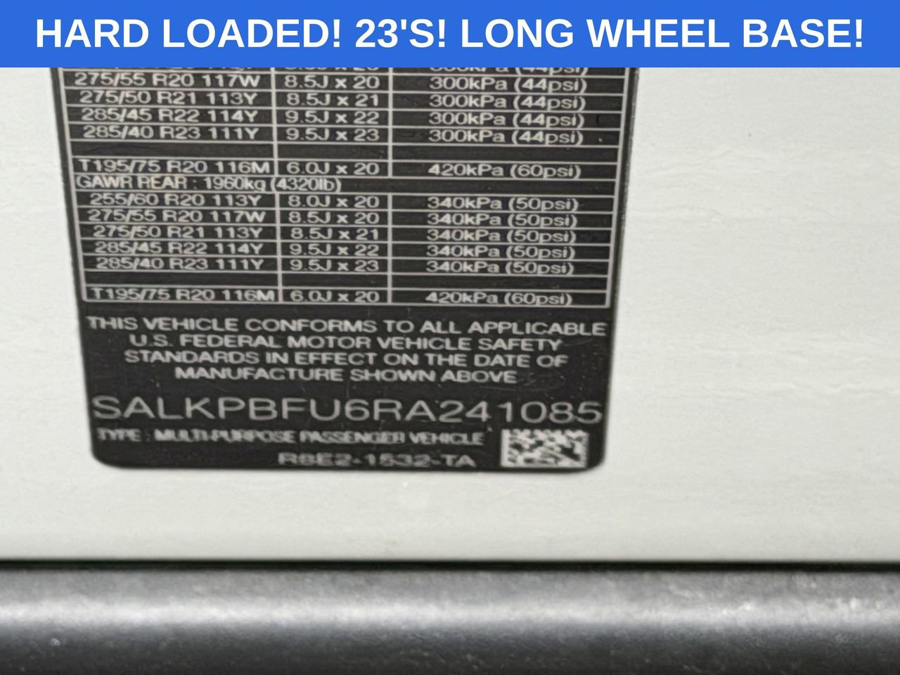 Used 2024 Land Rover Range Rover Long Wheelbase SE AWD/4WD image 15