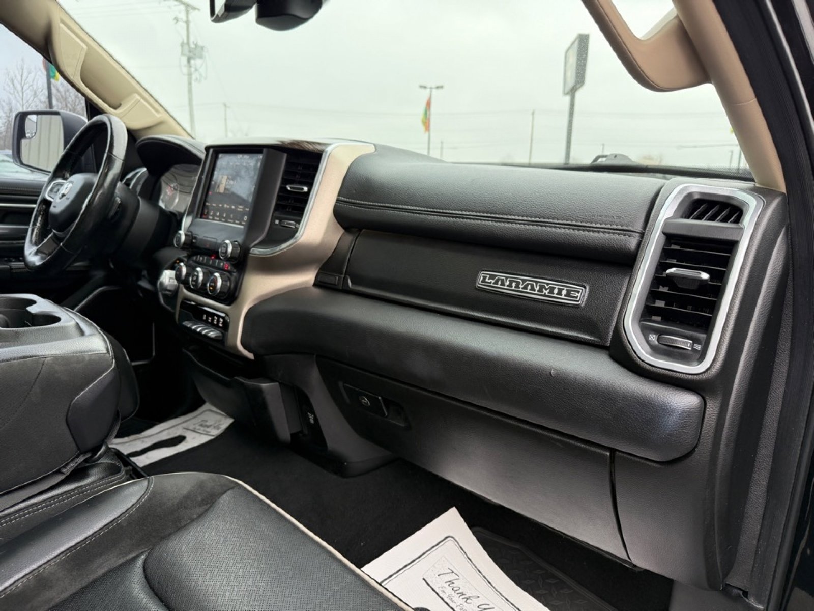Used 2019 RAM 1500 Laramie image 12