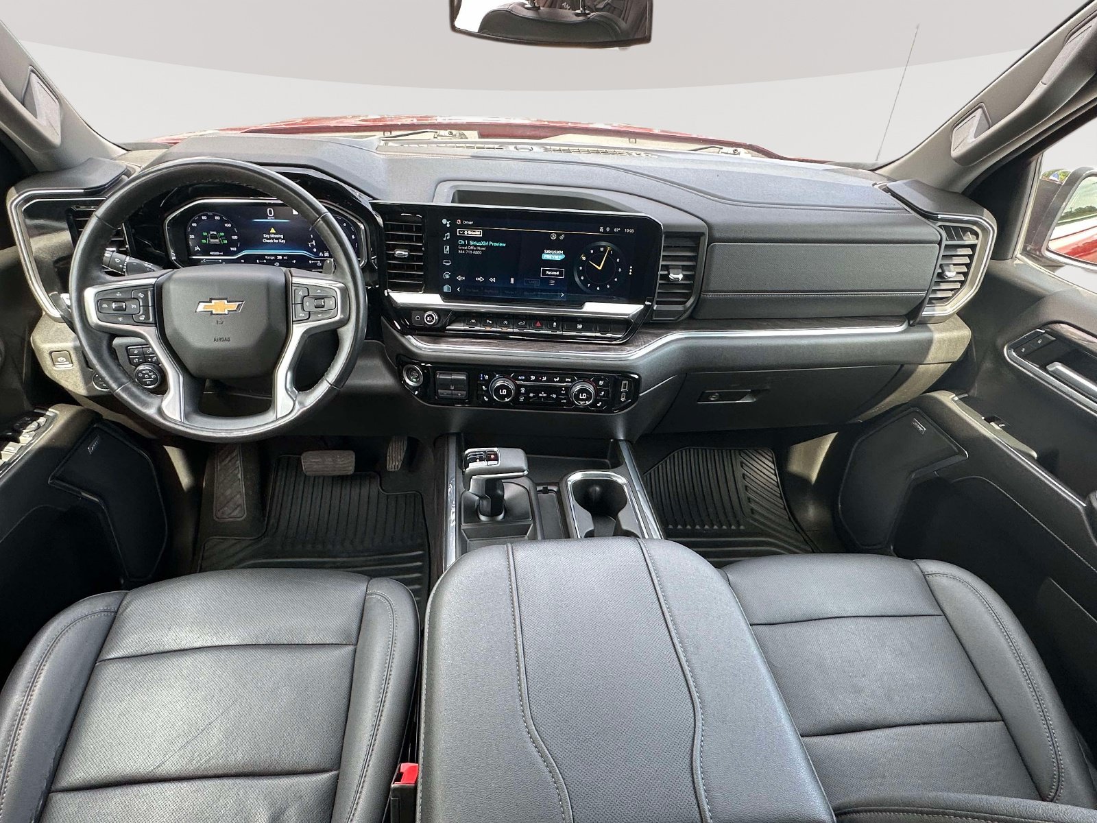 Used 2023 Chevrolet Silverado 1500 LTZ AWD/4WD image 7