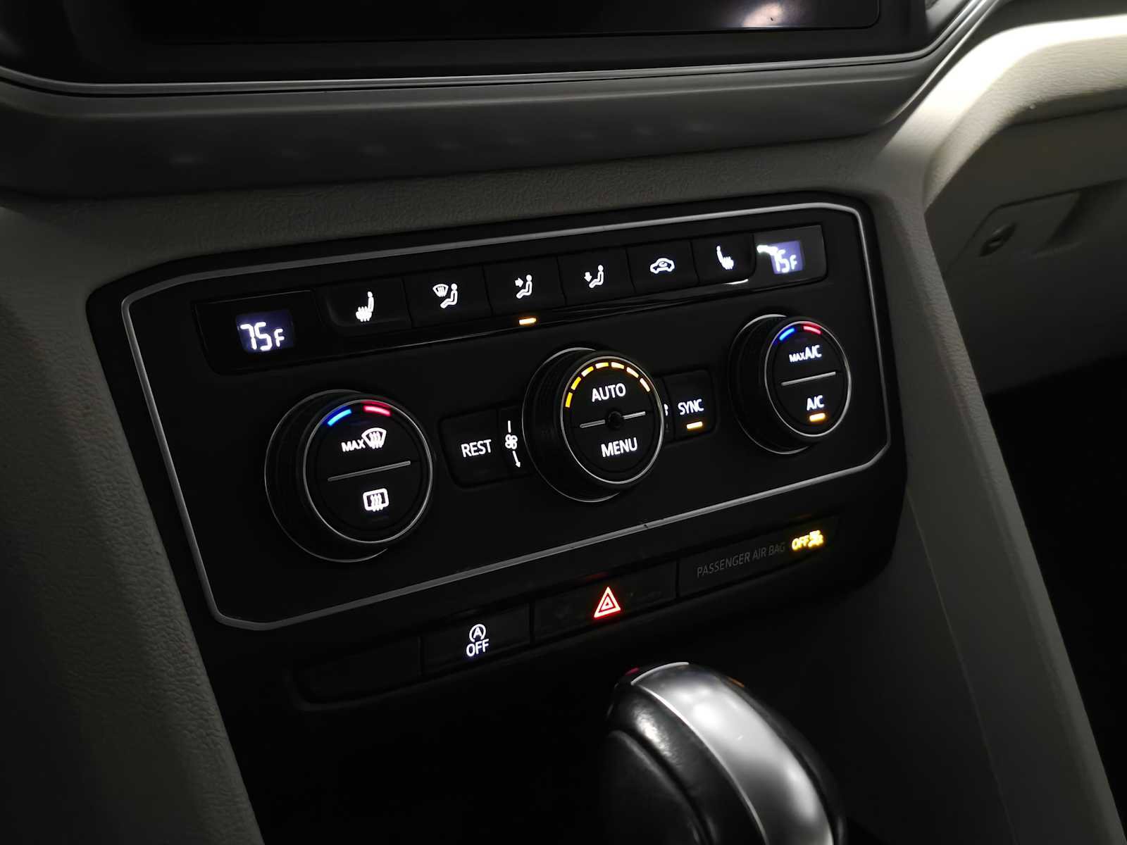 Used 2018 Volkswagen Atlas SE image 29