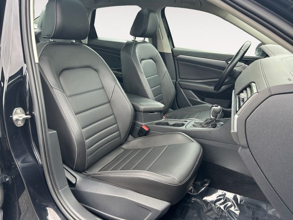 Used 2022 Volkswagen Jetta SE FWD image 24