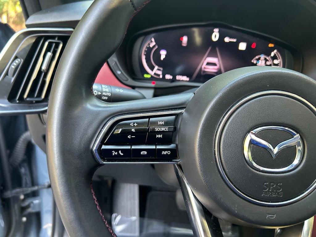 Used 2025 MAZDA CX-70 Plug-In Hybrid w/ Premium Plus AWD/4WD image 26
