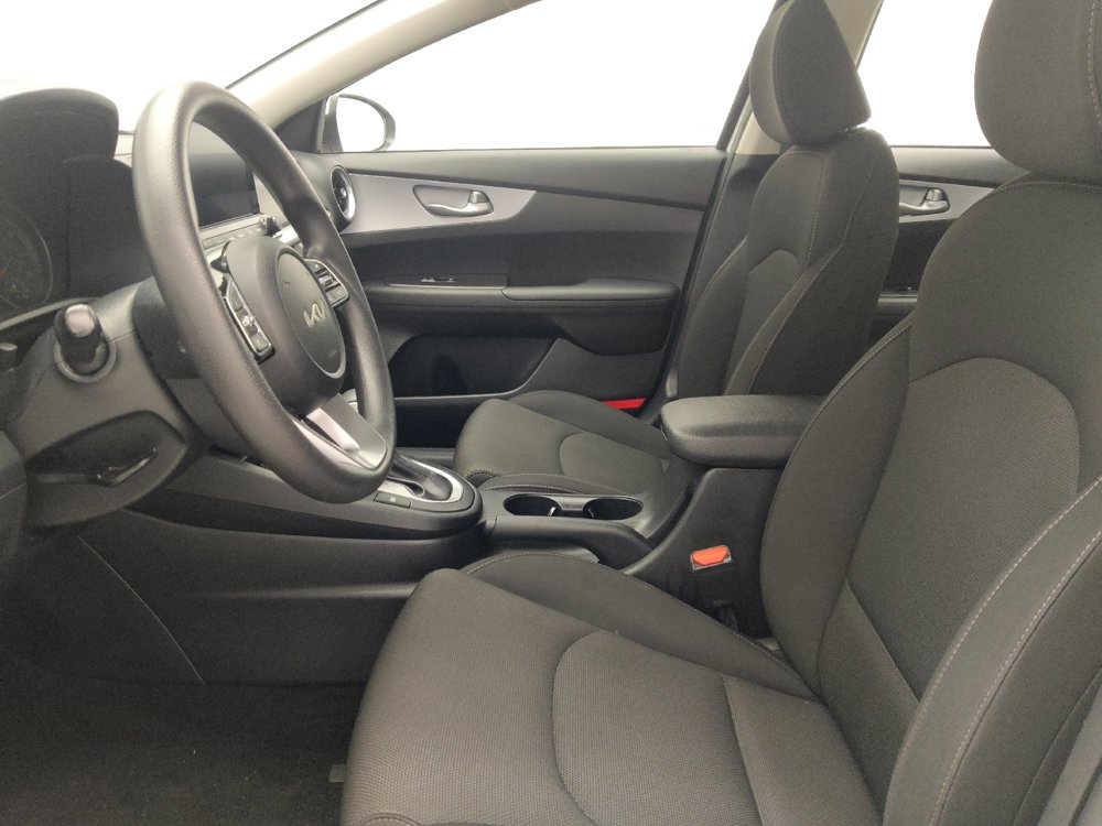 Used 2024 Kia Forte LXS FWD image 17