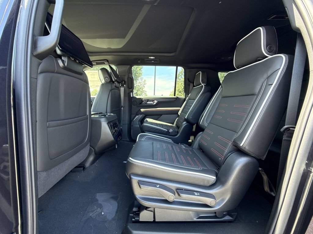 New 2026 GMC Yukon XL AT4 Ultimate AWD/4WD image 25