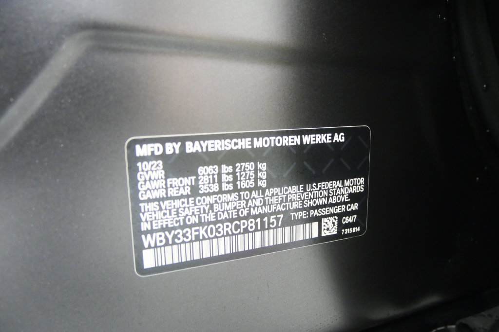 Certified 2024 BMW i5 eDrive40i w/ Executive Package RWD image 28