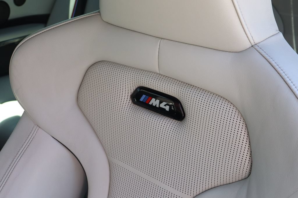 Used 2020 BMW M4 Coupe w/ Competition Package RWD image 13