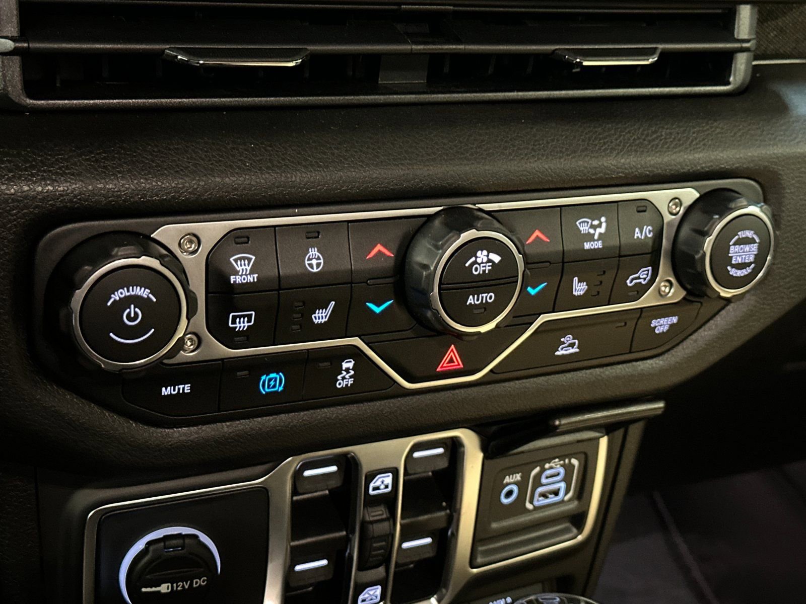 New 2025 Jeep Wrangler Unlimited Sport S 4xe image 19