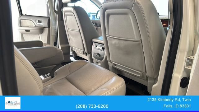 Used 2014 Chevrolet Suburban LTZ AWD/4WD image 36