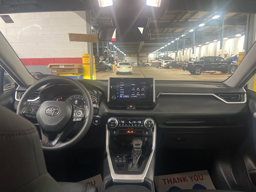 Used 2025 Toyota RAV4 XLE image 15