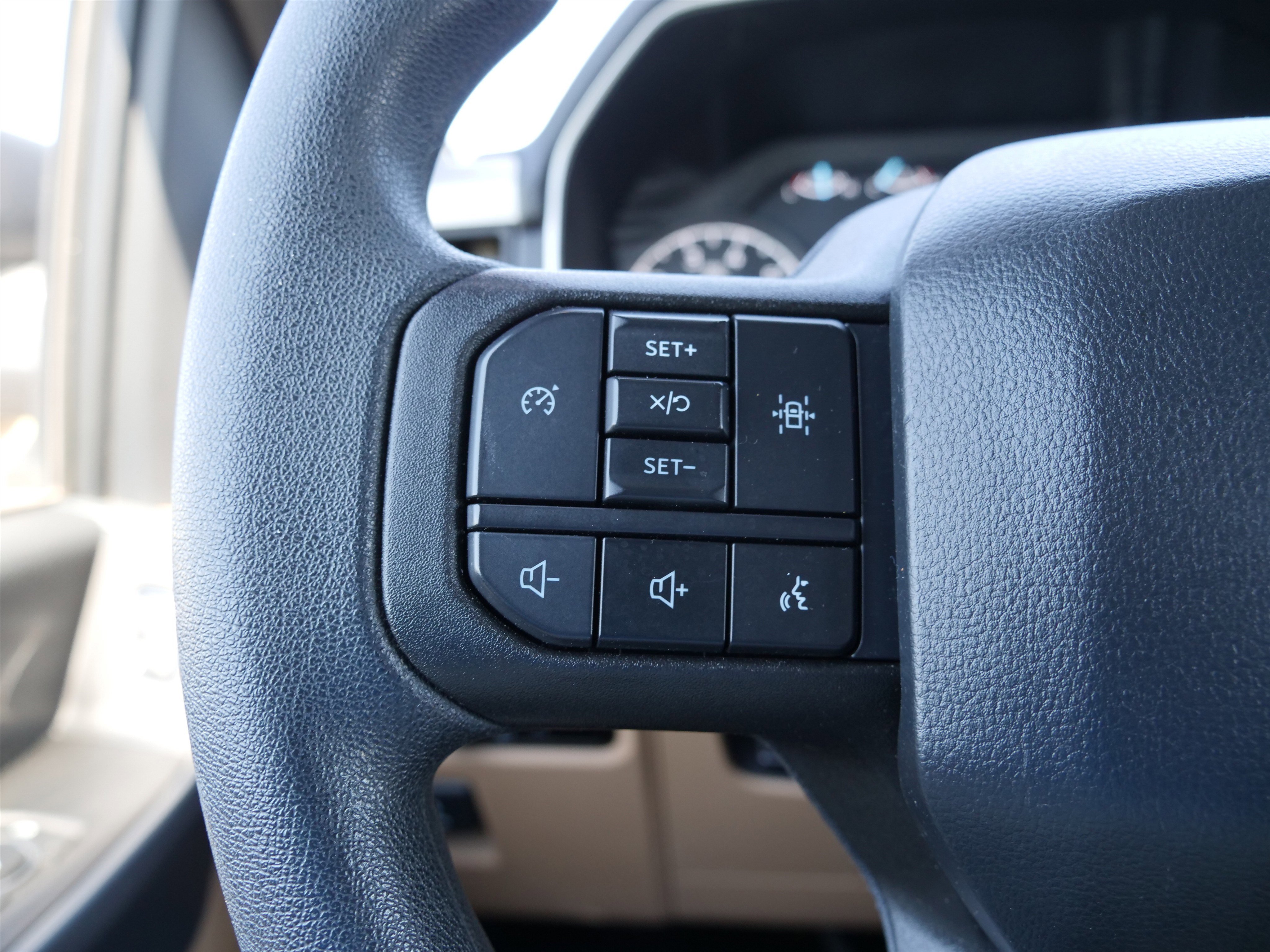 Used 2023 Ford F150 XLT image 20