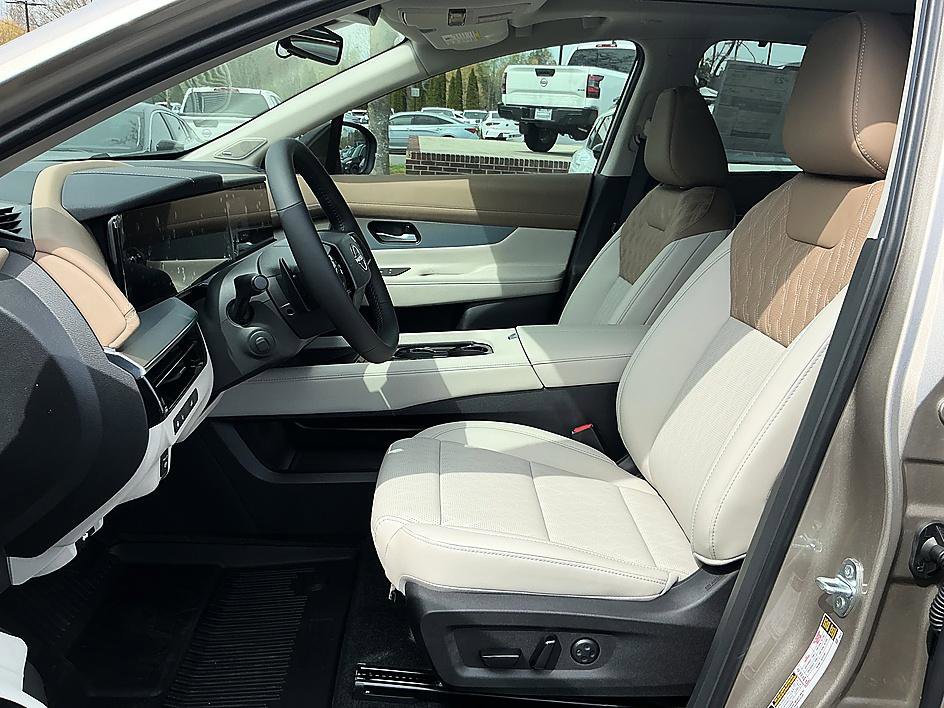 New 2026 Nissan Murano Platinum image 12