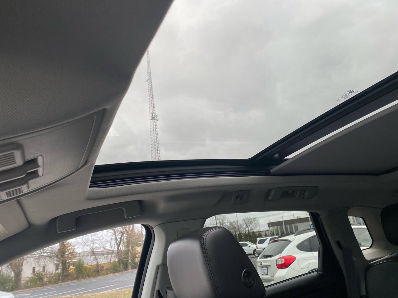 Used 2011 Cadillac SRX Performance image 14