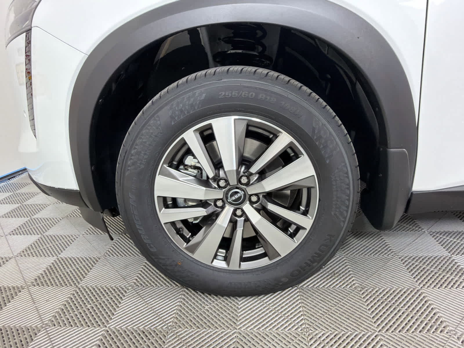 New 2026 Nissan Pathfinder SL image 10