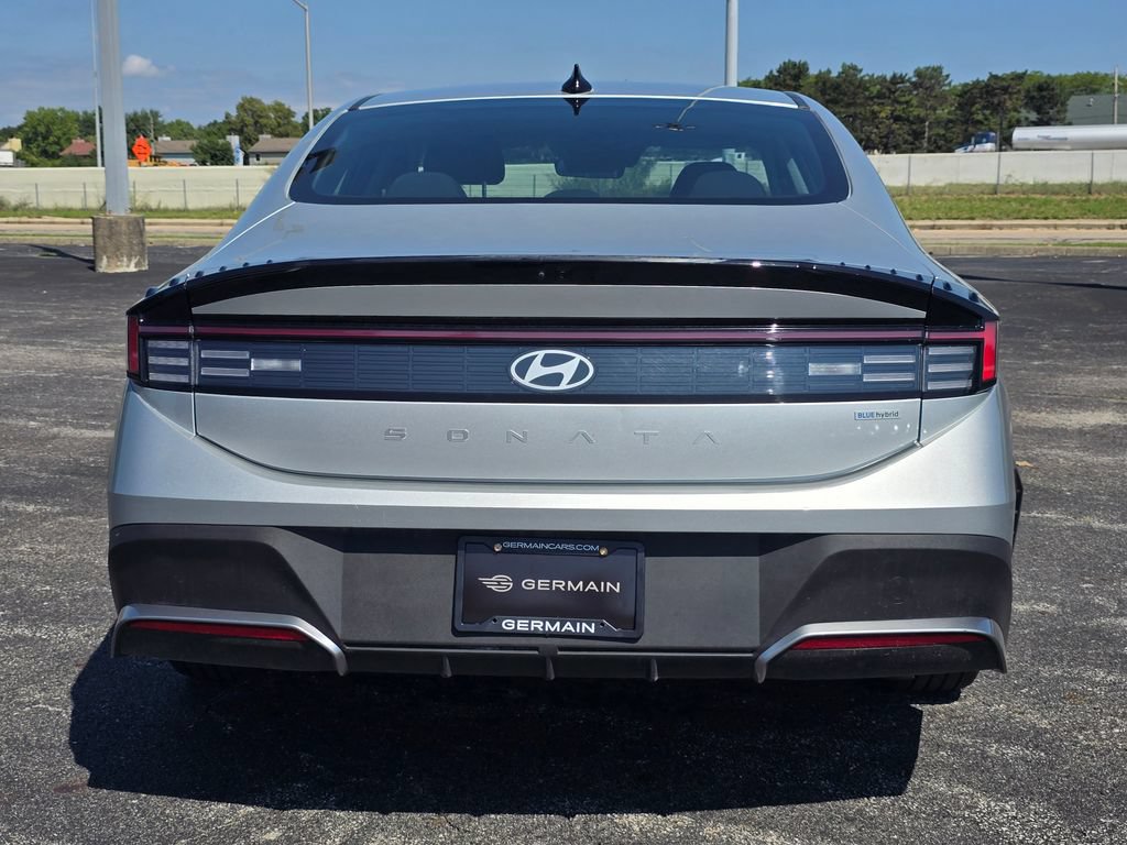 Used 2026 Hyundai Sonata Blue FWD image 13