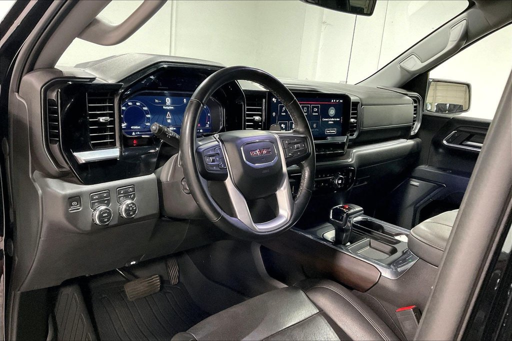 Used 2023 GMC Sierra 1500 SLT w/ SLT Premium Plus Package AWD/4WD image 16