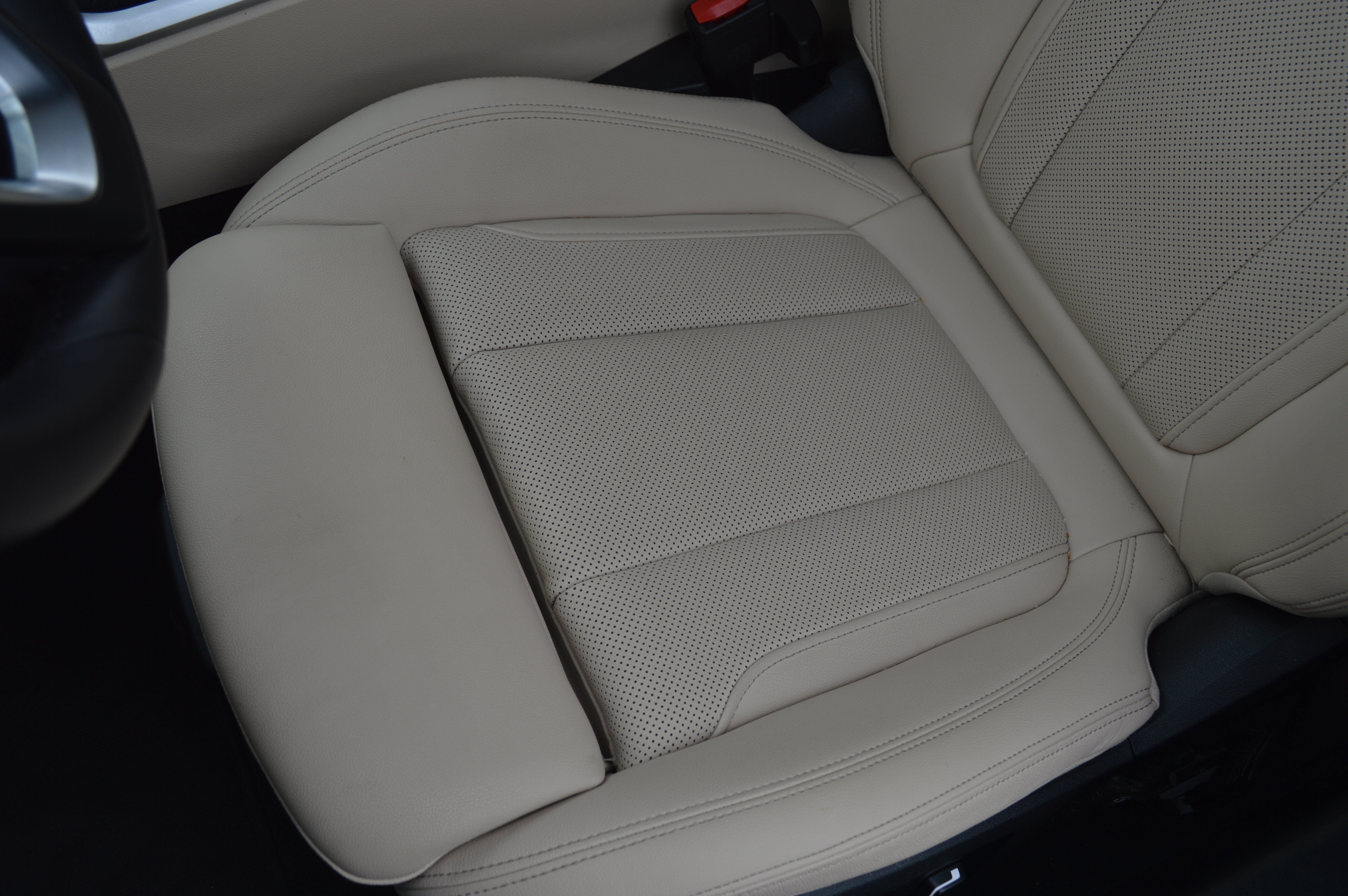 Certified 2024 BMW i4 eDrive35 w/ Convenience Package RWD image 26
