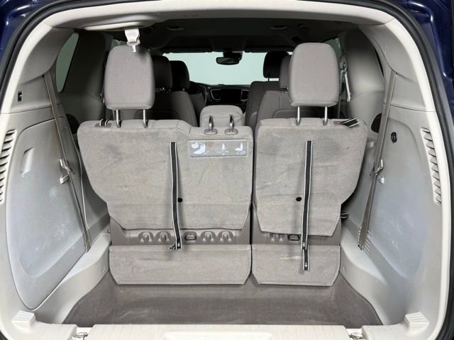 Used 2019 Chrysler Pacifica Touring Plus w/ Advanced Safetytec Group image 28