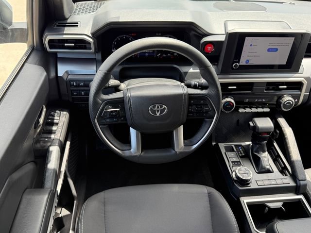 Used 2025 Toyota Tacoma TRD Off-Road AWD/4WD image 24