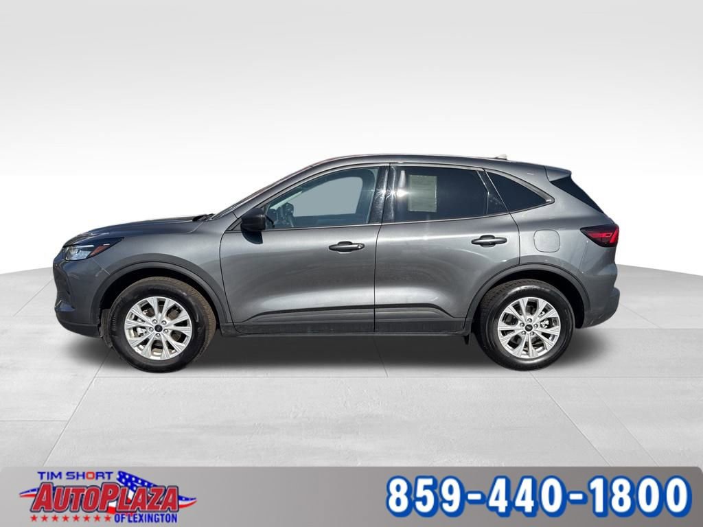 Used 2025 Ford Escape Active AWD/4WD image 12