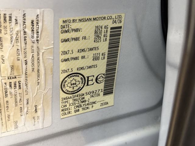 Used 2016 Nissan Titan Platinum Reserve image 31