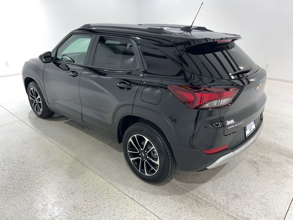 New 2026 Chevrolet TrailBlazer LT image 3