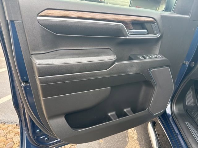 Used 2023 Chevrolet Silverado 1500 LT image 13