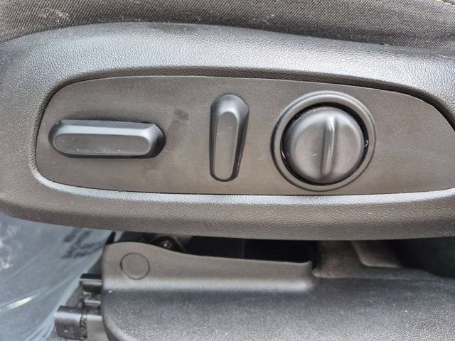 Used 2020 GMC Acadia SLE w/ Driver Convenience Package FWD image 13
