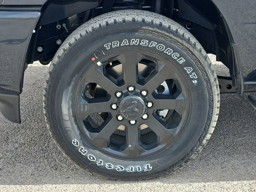 New 2026 RAM 2500 Laramie w/ Night Edition AWD/4WD image 9