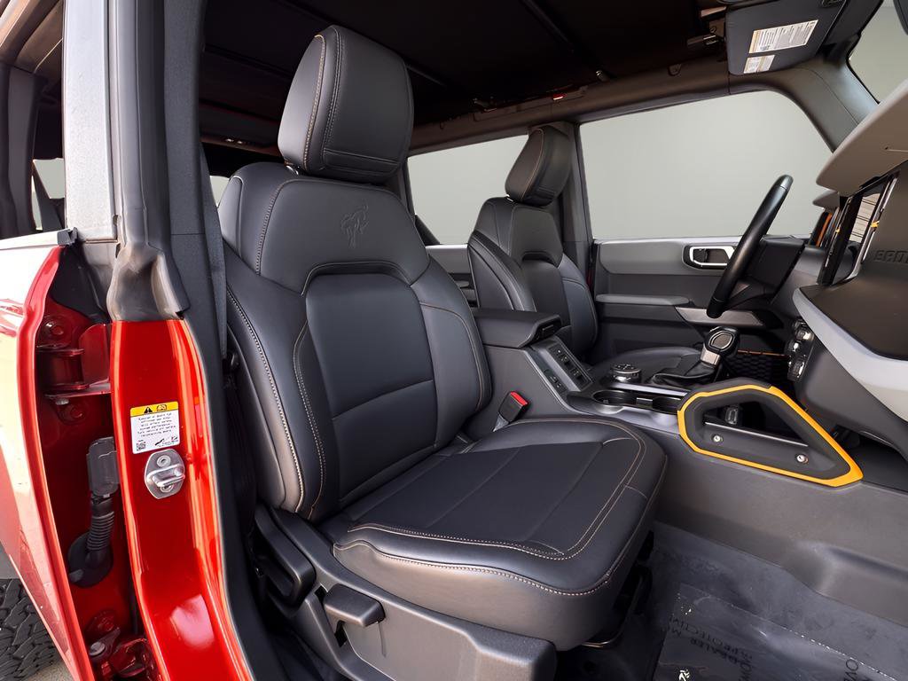 Used 2022 Ford Bronco Badlands image 24