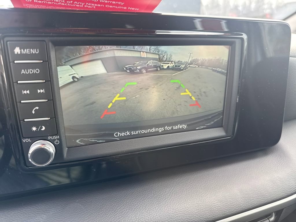 Used 2025 Nissan Kicks S image 21