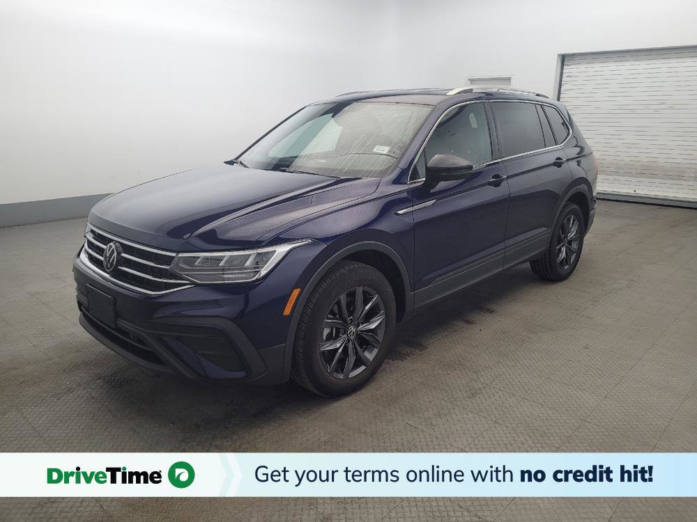 Used 2022 Volkswagen Tiguan SE image 1