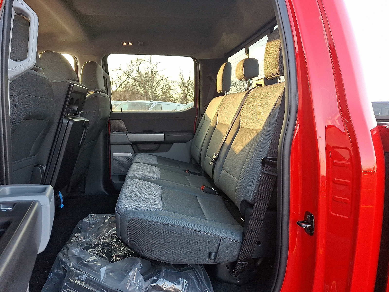 New 2026 Ford F250 XLT w/ XLT Premium Package image 9