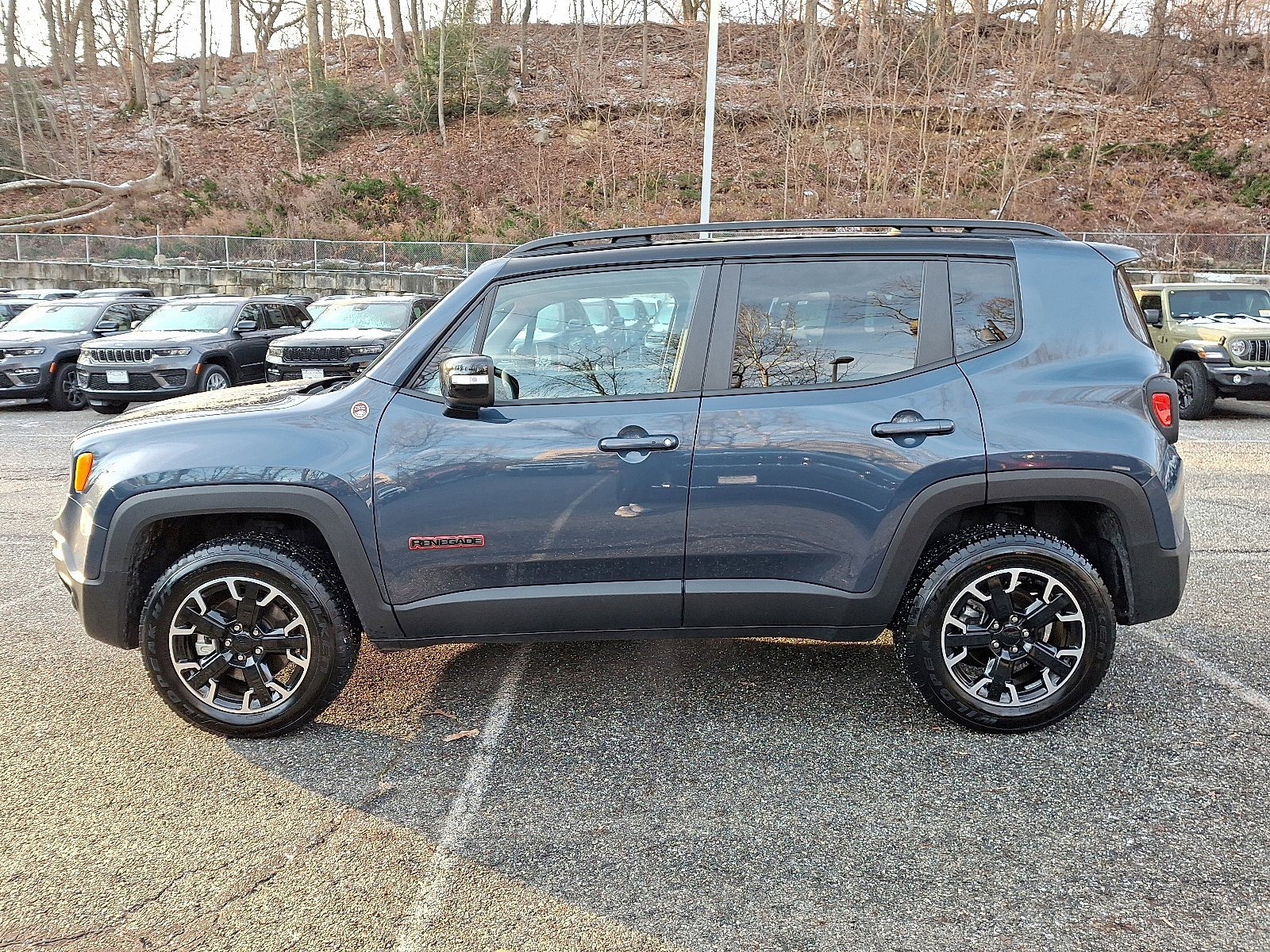 Certified 2023 Jeep Renegade Trailhawk image 4