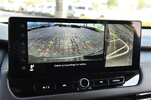 Used 2025 Mitsubishi Outlander SE AWD/4WD image 14