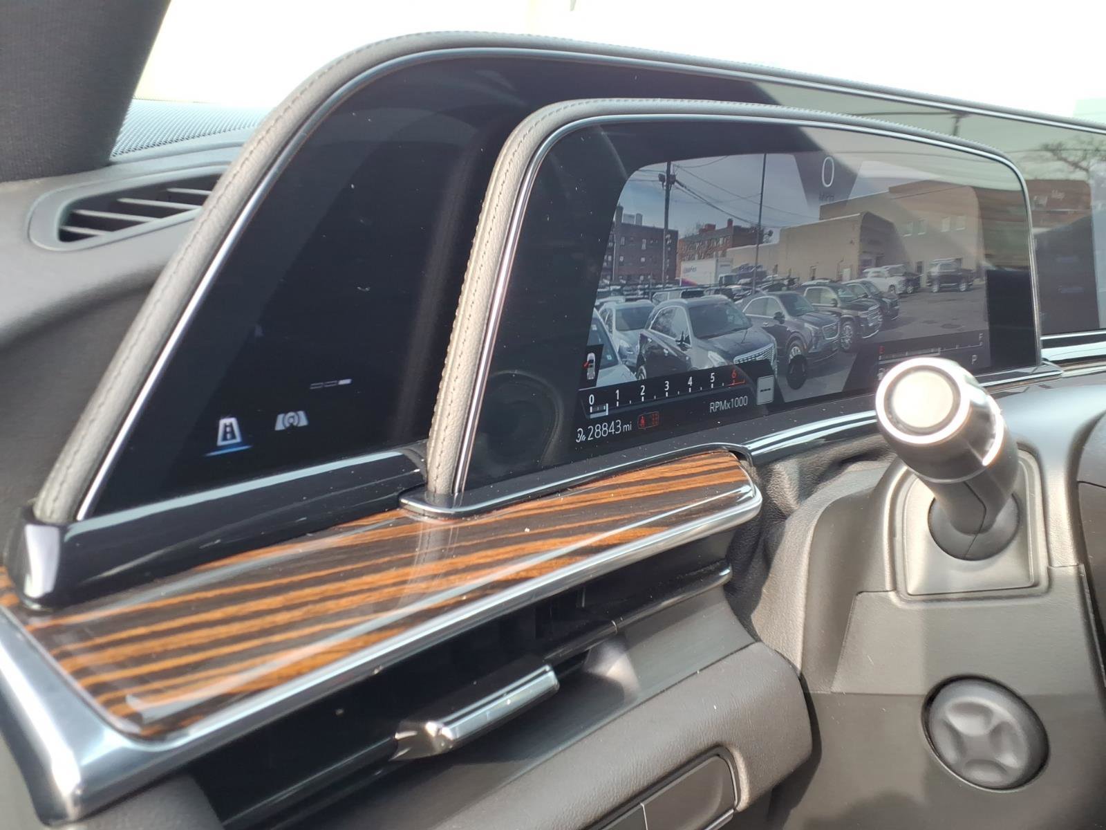 Certified 2022 Cadillac Escalade Luxury image 25