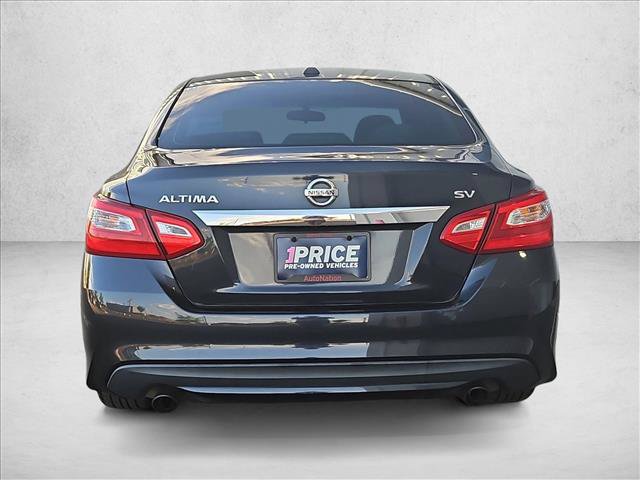 Used 2017 Nissan Altima 2.5 SV FWD image 7