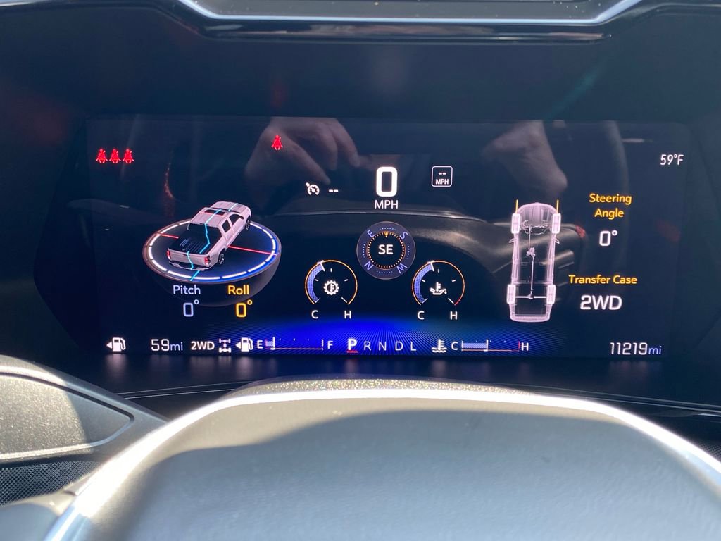 Used 2024 Chevrolet Colorado Z71 w/ Z71 Convenience Package 2 image 26