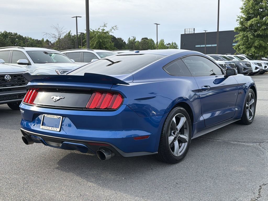 Used 2017 Ford Mustang Premium RWD image 5