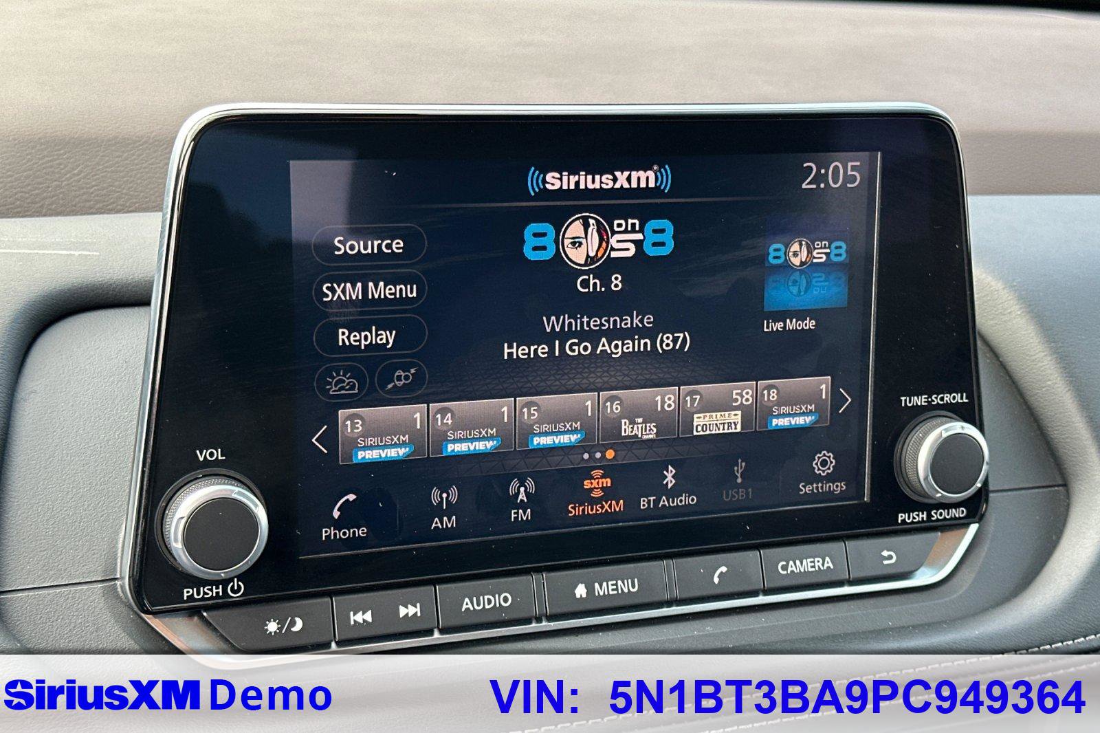 Used 2023 Nissan Rogue SV image 28