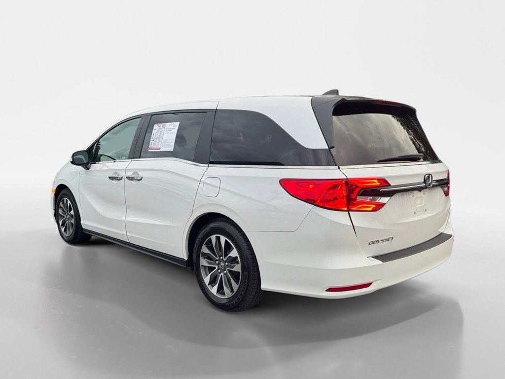 Used 2024 Honda Odyssey EX-L image 3