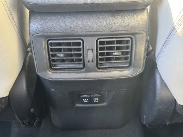 Used 2020 Toyota RAV4 XLE Premium image 19