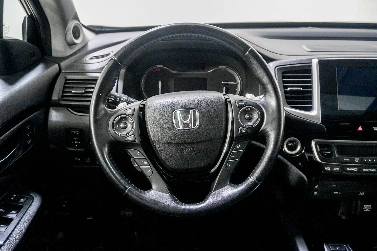 Used 2016 Honda Pilot Elite image 23