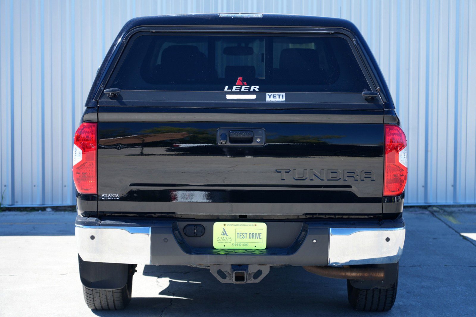 Used 2015 Toyota Tundra Limited w/ Limited Premium Package image 46