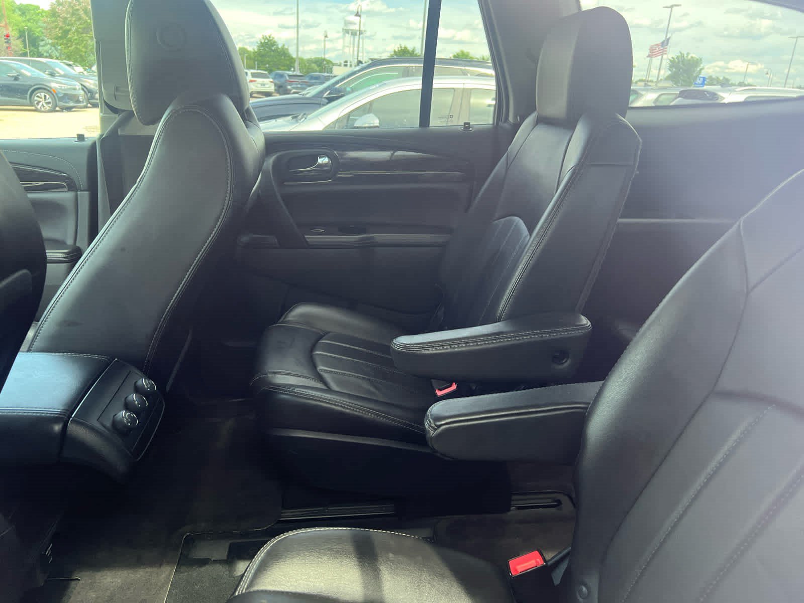 Used 2016 Buick Enclave Leather AWD/4WD image 5