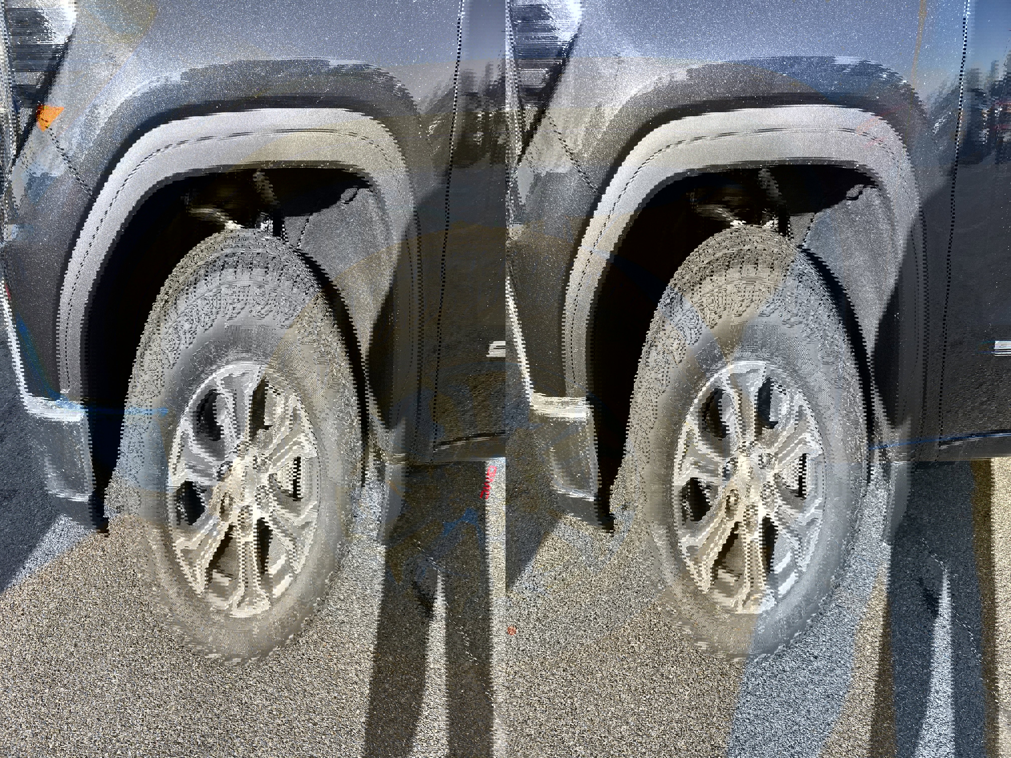 New 2026 GMC Sierra 1500 SLE w/ X31 Off-Road Package image 5