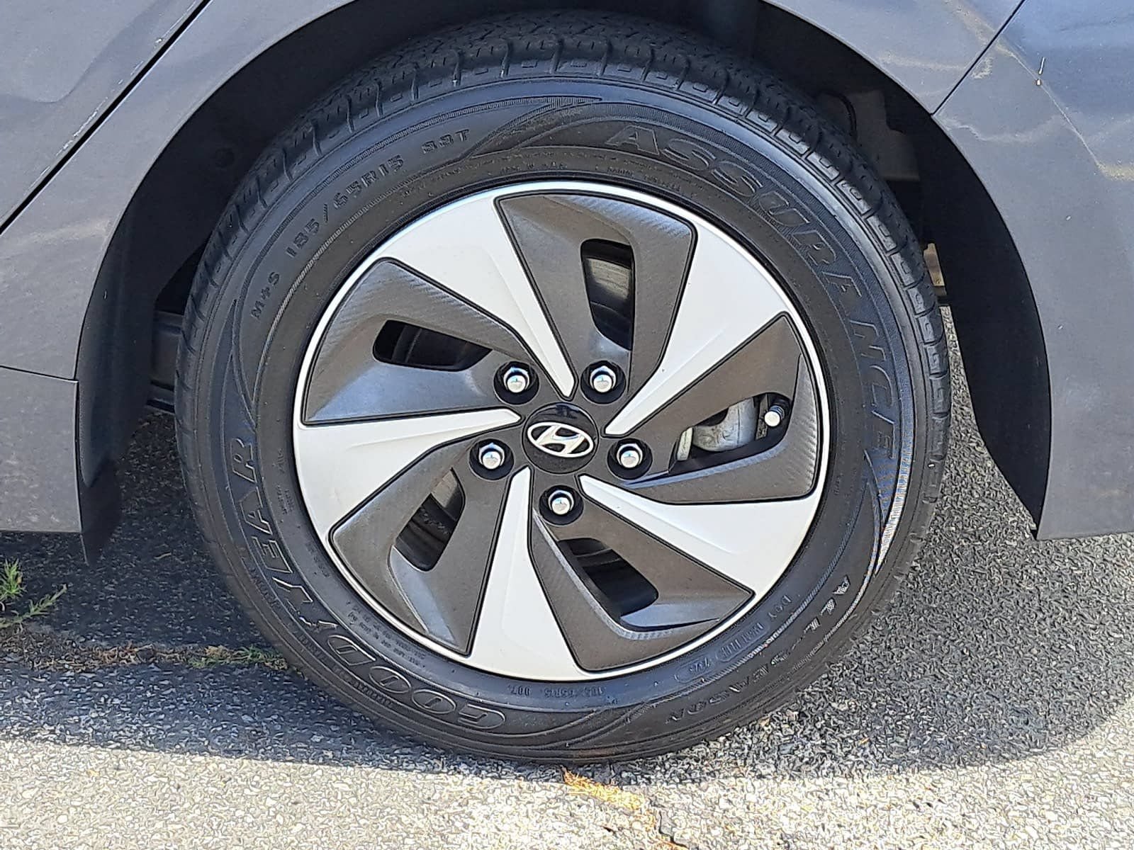 Used 2017 Hyundai Ioniq SEL w/ Tech Package 02 FWD image 34